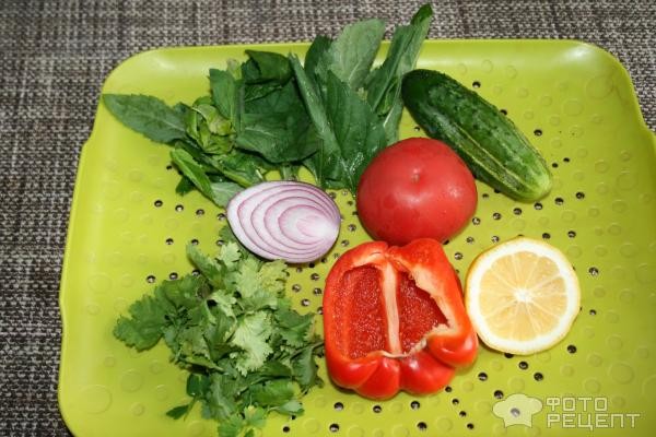 Рецепт: Турецкий салат - С кускусом, овощами и зеленью