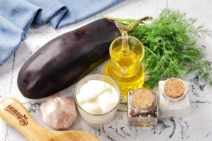 Баклажаны жареные с чесноком и майонезом Баклажаны жареные с чесноком и майонезом