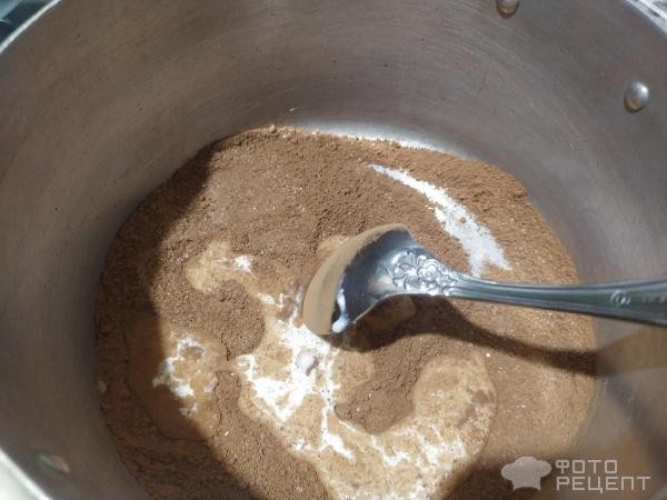 Рецепт: Сладкая колбаска - с орехами и изюмом