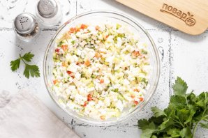 Салат с рисом и майонезом Салат с рисом и майонезом