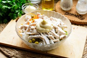 Салат "Обалденный" с куриным филе Салат "Обалденный" с куриным филе