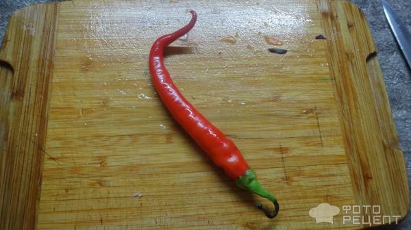 Рецепт: Салат из зеленых помидор и паприки в зиму - Быстро и очень вкусно.