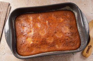 Заливной пирог с бананами