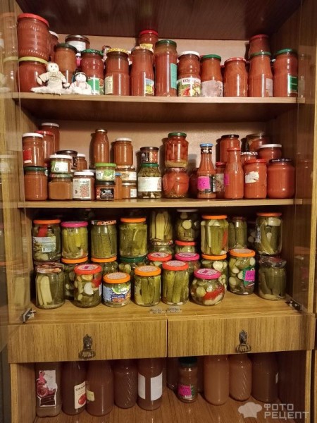 Рецепт: Салат из зеленых помидор и паприки в зиму - Быстро и очень вкусно.