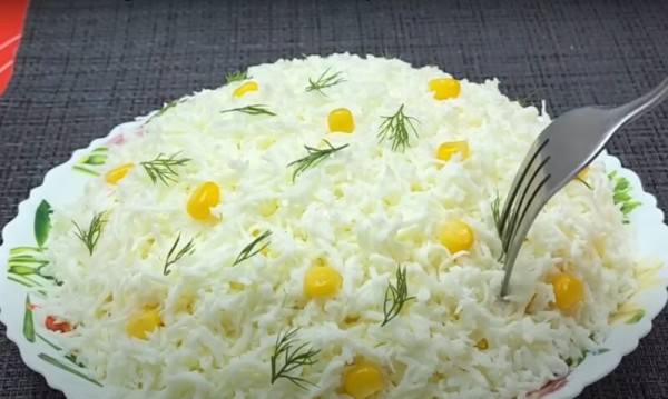 Простой Новогодний салат. Красиво и вкусно: покоряет всех, кто пробовал Простой Новогодний салат. Красиво и вкусно: покоряет всех, кто пробовал