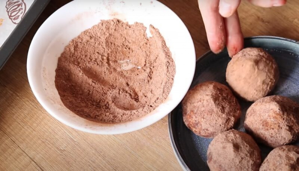 Простой рецепт к чаю. Невероятно вкусное печенье &laquo;Белорусская картошка&raquo;