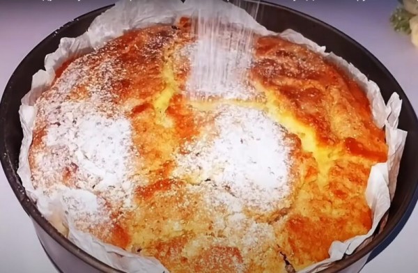 Просто смешали и в духовку. Пирог со смородиной, который превзойдёт даже торт: на вкус &ndash; как шедевр высокой кухни