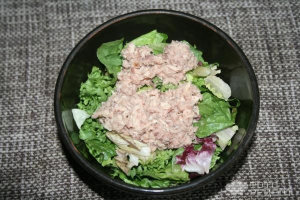 Рецепт: Салат с тунцом и вареными яйцами - Очень легкий и быстрый в приготовлении Рецепт: Салат с тунцом и вареными яйцами - Очень легкий и быстрый в приготовлении