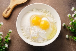 Творожный пирог с манкой Творожный пирог с манкой