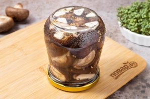 Маринованные шиитаке Маринованные шиитаке