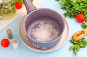 Консервированные листья винограда