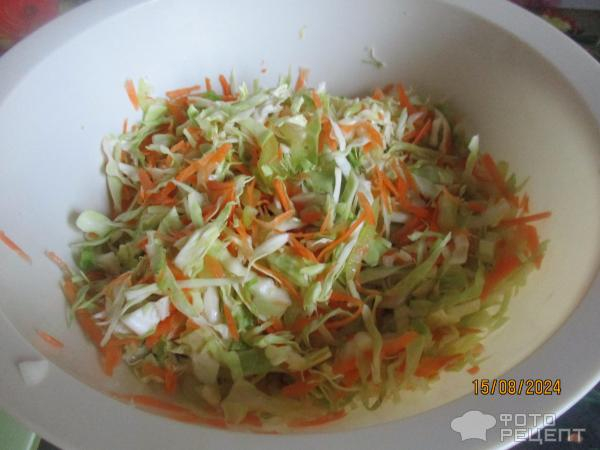 Рецепт: Маринованный перец фаршированный капустой - за два дня
